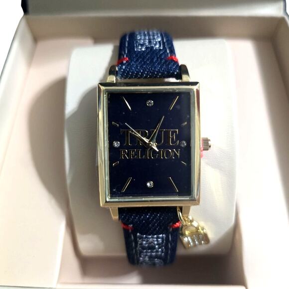 True Religion Women’s Gold Navy Denim Strap Watch Rectangular Lock Charm TRL100 - Picture 8 of 13
